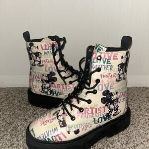 Zara Disney Mickey Mouse Graphic Boots size 32 kids